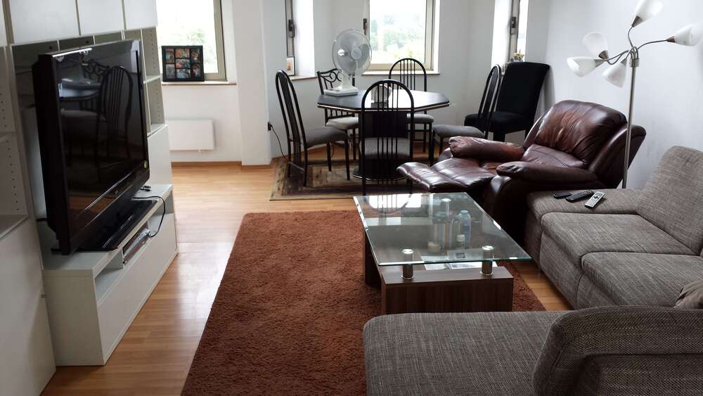 Etagenwohnung Wiesbaden Südost - 5 Zimmer, 146 m&sup2;, 3.100&euro; | Angebot:27187755