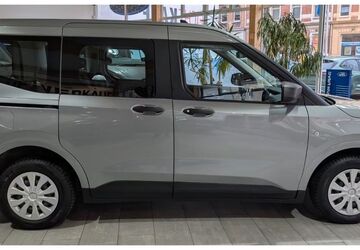 Ford Tourneo Courier 3.950 km 23.980 &euro; Löbau 02708