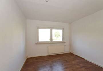 Wohnung Halle (Saale) Silberhöhe - 2 Zimmer, 42 m&sup2;, 211&euro; | Angebot:27667144