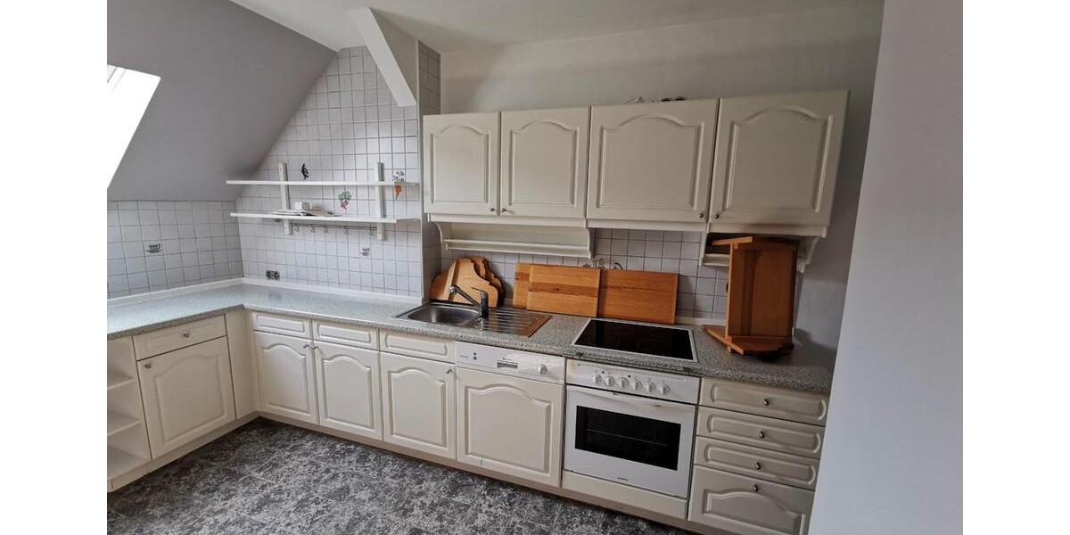 Etagenwohnung Greiz - 4 Zimmer, 105 m&sup2;, 499&euro; | Angebot:27637947