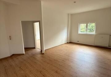 Wohnung Saarbrücken West - 4 Zimmer, 84 m&sup2;, 650&euro; | Angebot:27637875