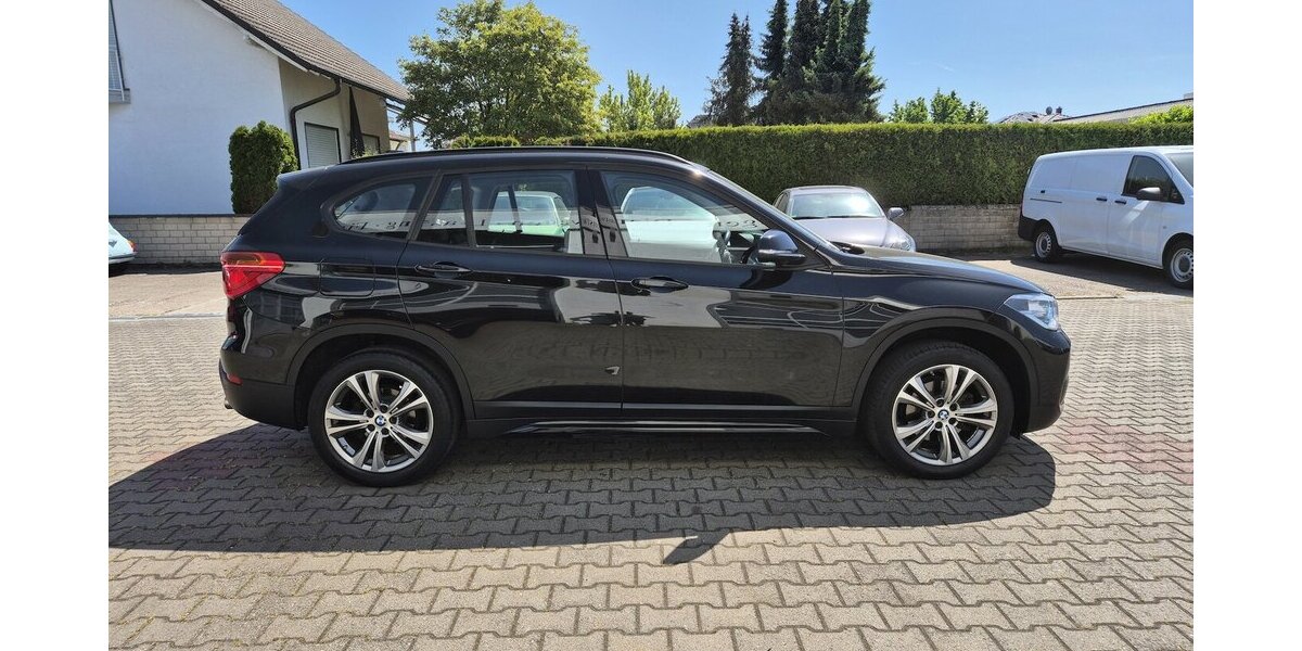 BMW X1 xDrive 18 d Panoramadach, LED, Navigation 112.150 km 17.390 &euro; Rodgau 63110