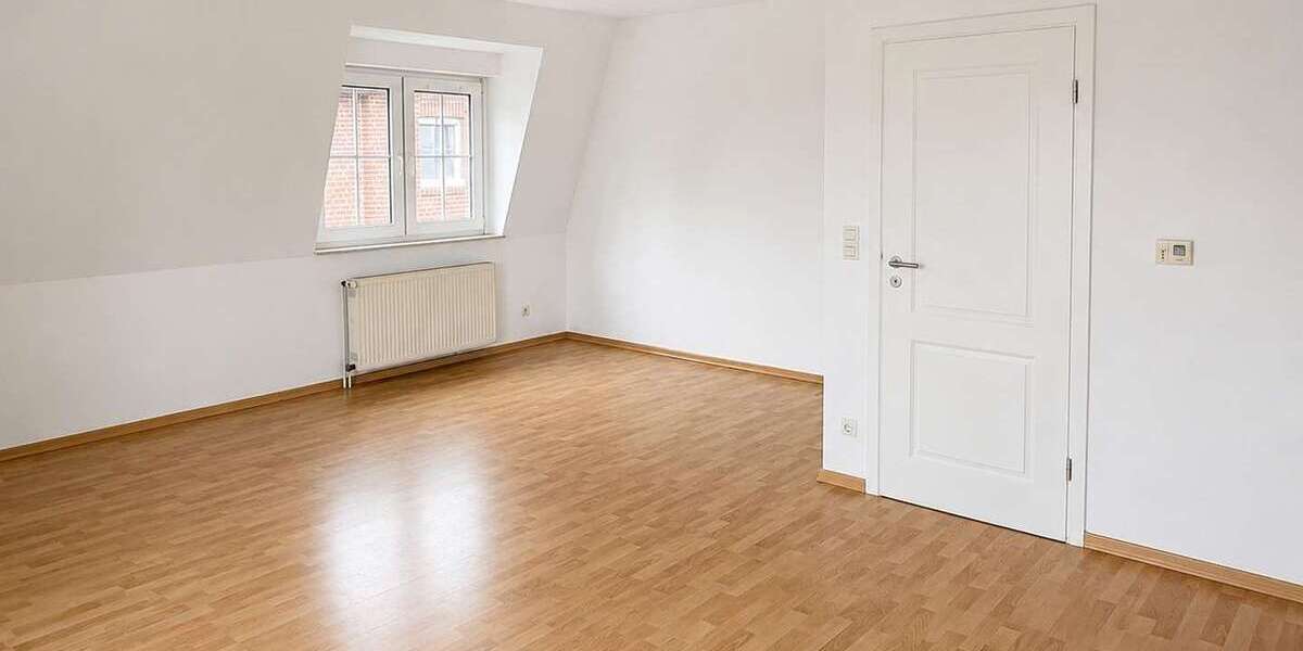 Etagenwohnung Diepholz - 2 Zimmer, 77 m&sup2;, 720&euro; | Angebot:27287768