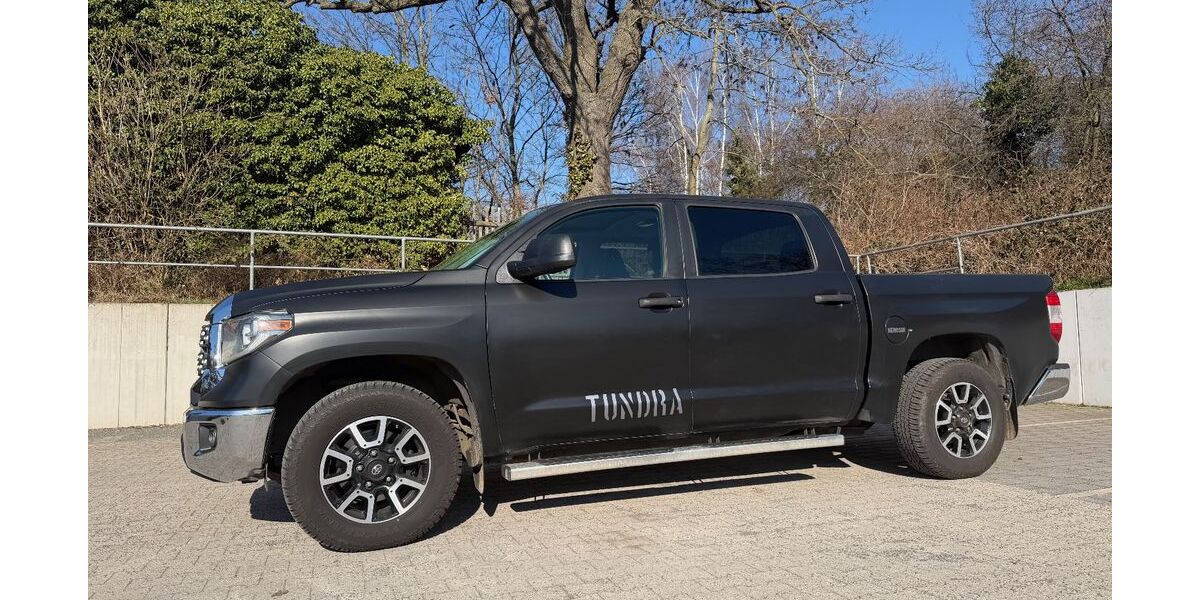 Toyota Tundra 132.100 km 38.999 &euro; Leipzig 04319