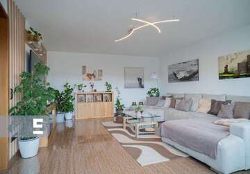 Wohnung Untergruppenbach - 5 Zimmer, 148 m&sup2;, 1.400&euro; | Angebot:27132425