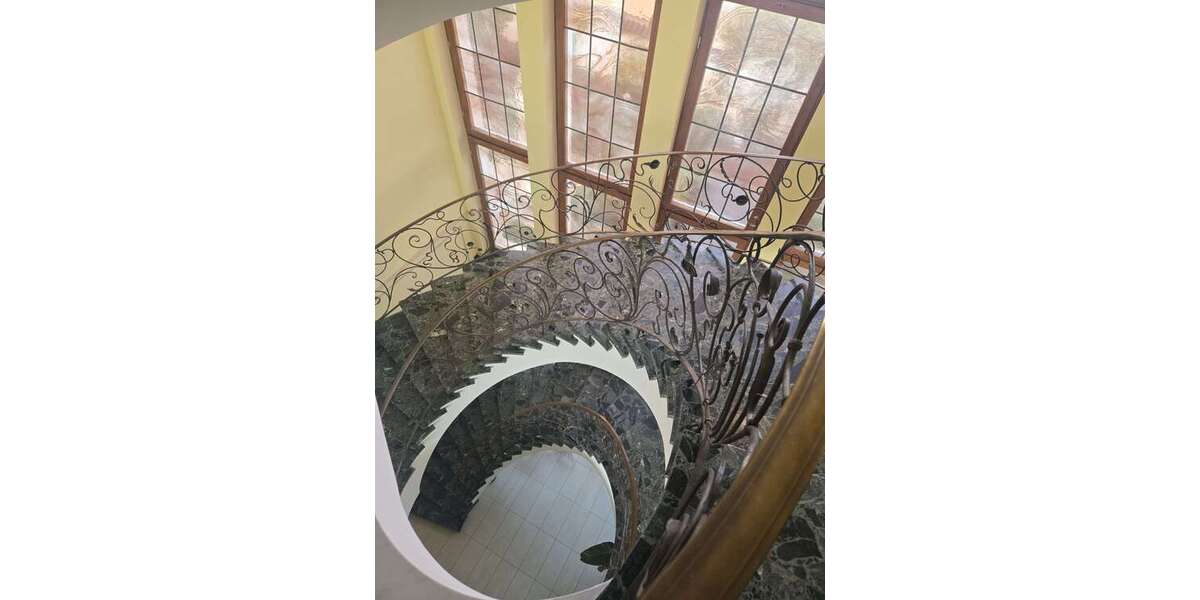 Etagenwohnung Frankfurt Sachsenhausen Süd - 5 Zimmer, 230 m&sup2;, 3.790&euro; | Angebot:27181732
