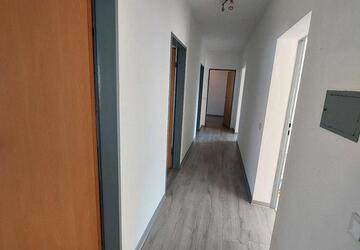 Wohnung Saarlouis - 4 Zimmer, 85 m&sup2;, 1.000&euro; | Angebot:27651435