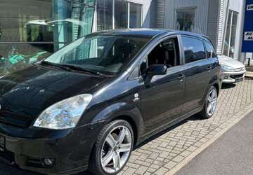 Toyota Verso 200.000 km 3.750 &euro; Niestetal-Heiligenrode bei Kassel 34266