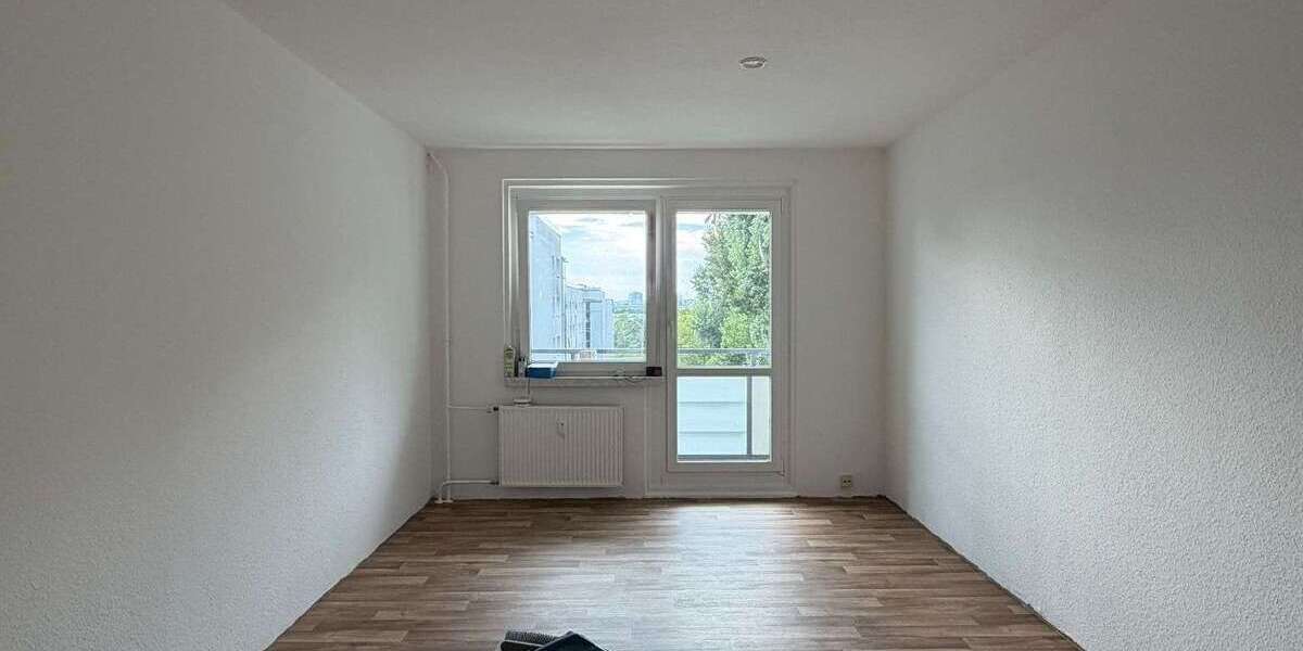 Etagenwohnung Berlin Hellersdorf - 1 Zimmer, 40 m&sup2;, 629&euro; | Angebot:27287245