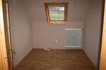 Dachgeschoßwohnung Mandelbachtal - 4 Zimmer, 75 m&sup2;, 450&euro; | Angebot:27637820