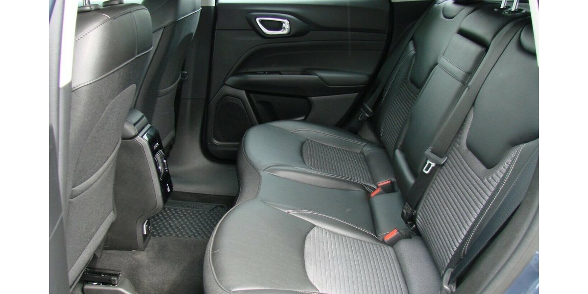 Jeep Compass 1.5 Mild-Hybrid Altitude LED ACC Kamera 9.563 km 24.980 &euro; Falkensee 14612