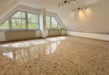Wohnung Oberhausen Schmachtendorf - 4 Zimmer, 110 m&sup2;, 950&euro; | Angebot:27657271