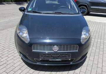 Fiat Grande Punto 300.391 km 499 &euro; Bühl 77815