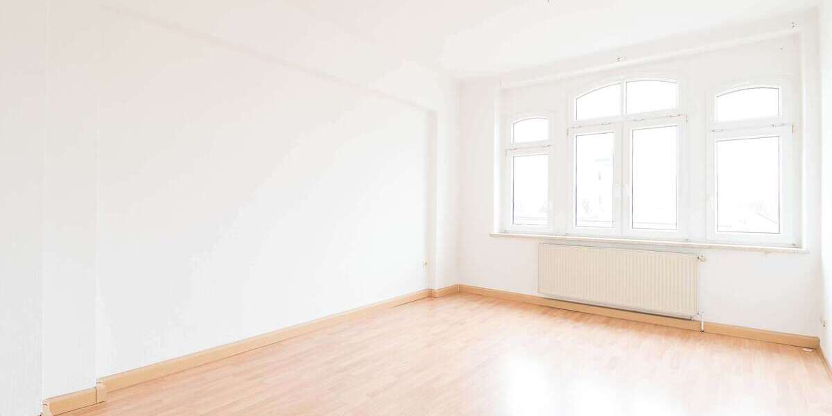 Etagenwohnung Zeitz - 3 Zimmer, 65 m&sup2;, 325&euro; | Angebot:27661826