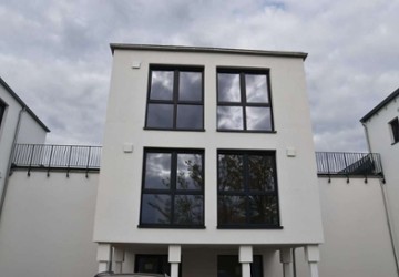 Wohnung Rödermark - 4 Zimmer, 135 m&sup2;, 1.900&euro; | Angebot:27263232