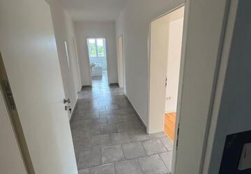 Wohnung Schleiz - 4 Zimmer, 97 m&sup2;, 910&euro; | Angebot:27637932
