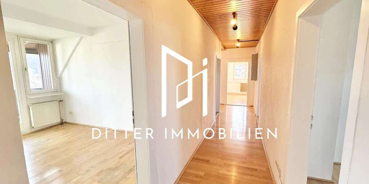 Etagenwohnung Tauberbischofsheim - 5 Zimmer, 119 m&sup2;, 800&euro; | Angebot:26902349