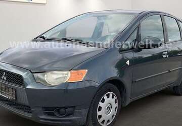 Mitsubishi Colt 201.902 km 1.299 &euro; Sandersdorf-Brehna 06796