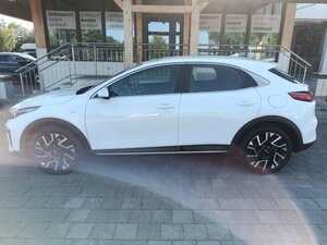 Kia XCeed 1.5 T AUTOMATIK VISION KOMFORT-PAKET 14.088 km 23.490 &euro; Höhenkirchen-Siegertsbrun 85635