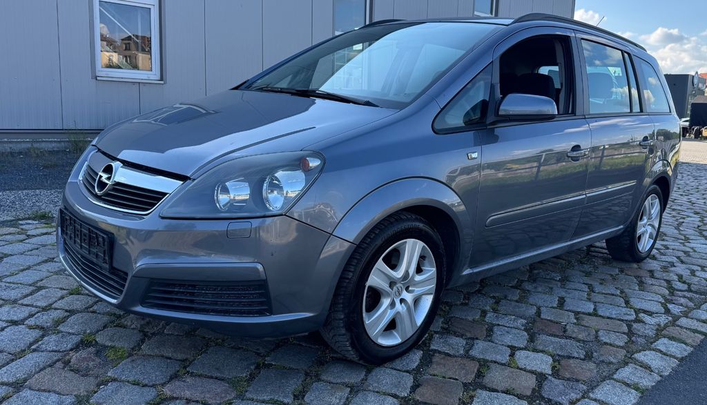 Opel Zafira 175.000 km 2.990 &euro; Dresden 01157