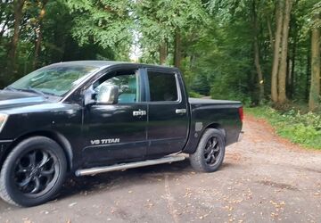 Nissan Titan 93.000 km 8.400 &euro; Bremen 21614