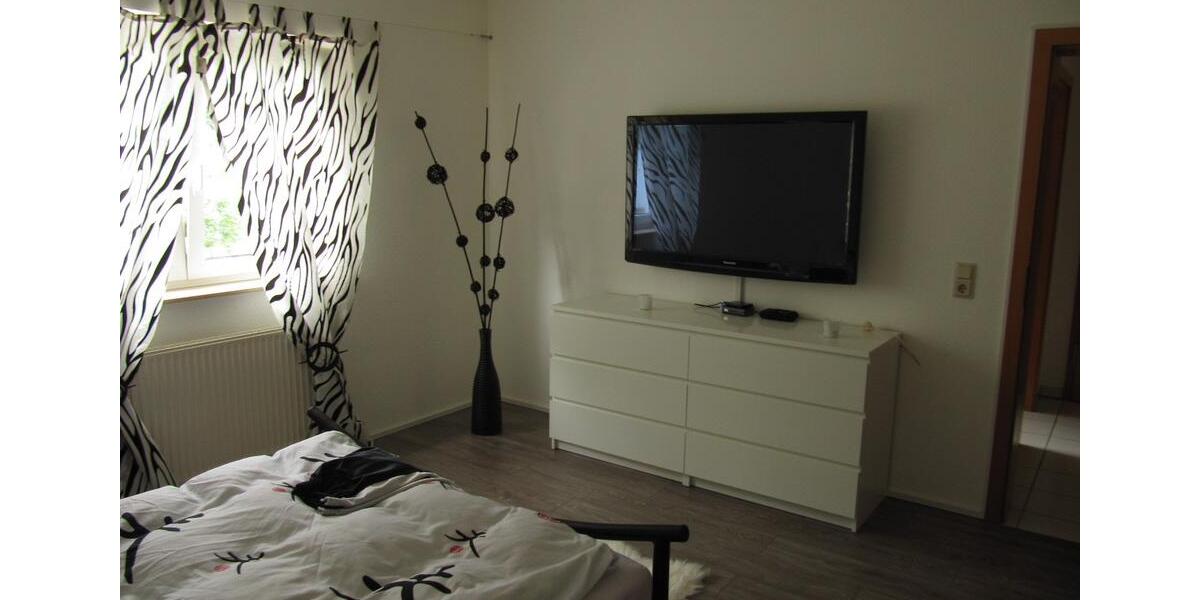 Erdgeschoßwohnung Saarbrücken West - 2 Zimmer, 64 m&sup2;, 590&euro; | Angebot:27656954