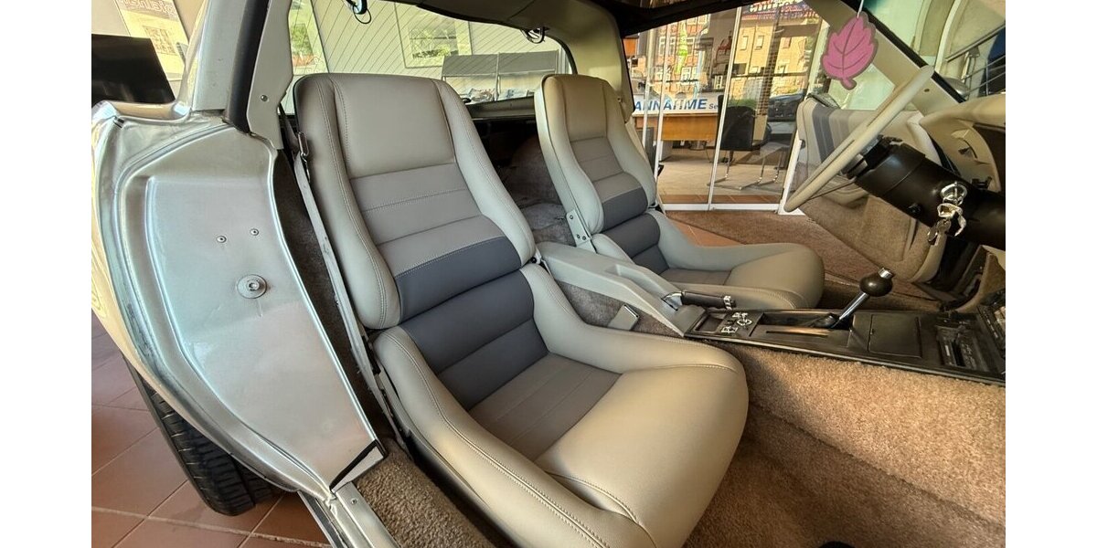 Corvette C3 Targa Collectors Edition 44.000 km 25.999 &euro; Rudolstadt 07407
