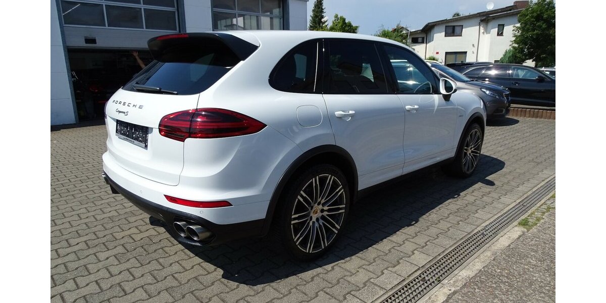 Porsche Cayenne S 4,2l Diesel Pano, Navi, 21 Zoll, Standhe 232.000 km 21.990 &euro; Rodgau 63110