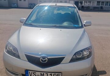 Mazda 2 111.000 km 900 &euro; Villingen-Schwenningen 78054
