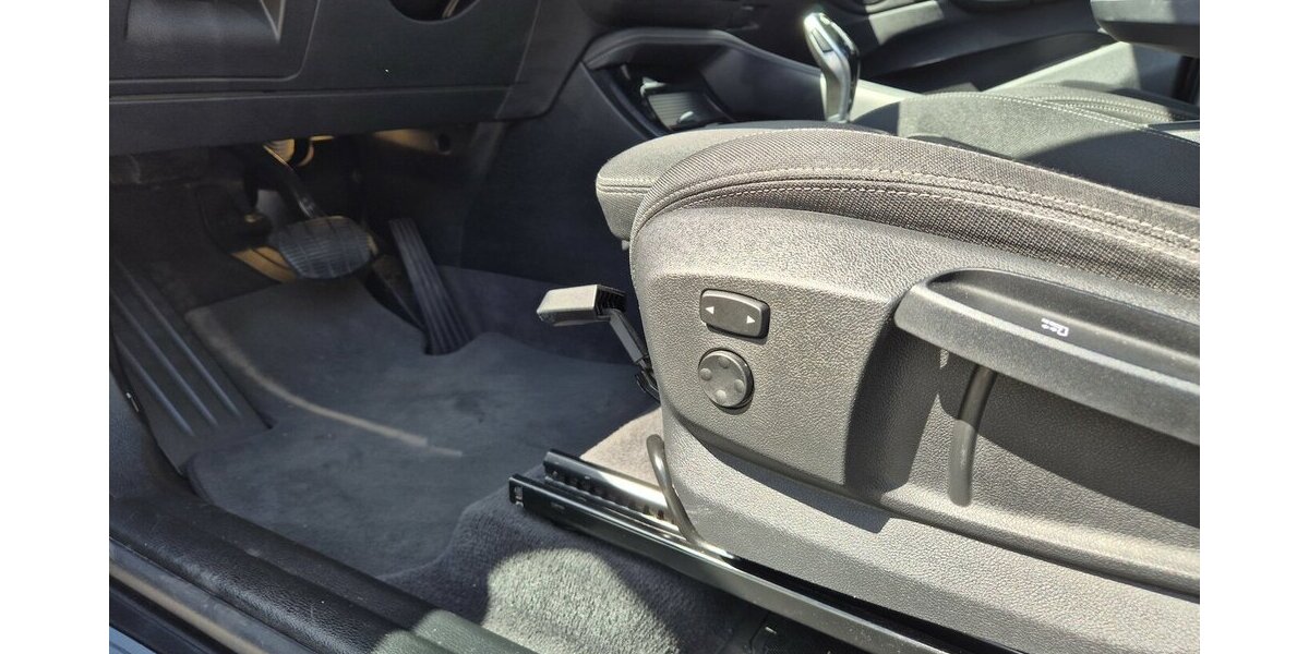 BMW X1 xDrive 18 d Panoramadach, LED, Navigation 112.150 km 17.390 &euro; Rodgau 63110