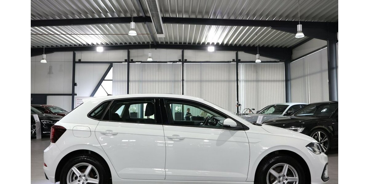 VW Polo VI 1.0 TSI DSG LIFE / DEUTSCHES FAHRZEUG / 38.000 km 18.111 &euro; Hamm 59077