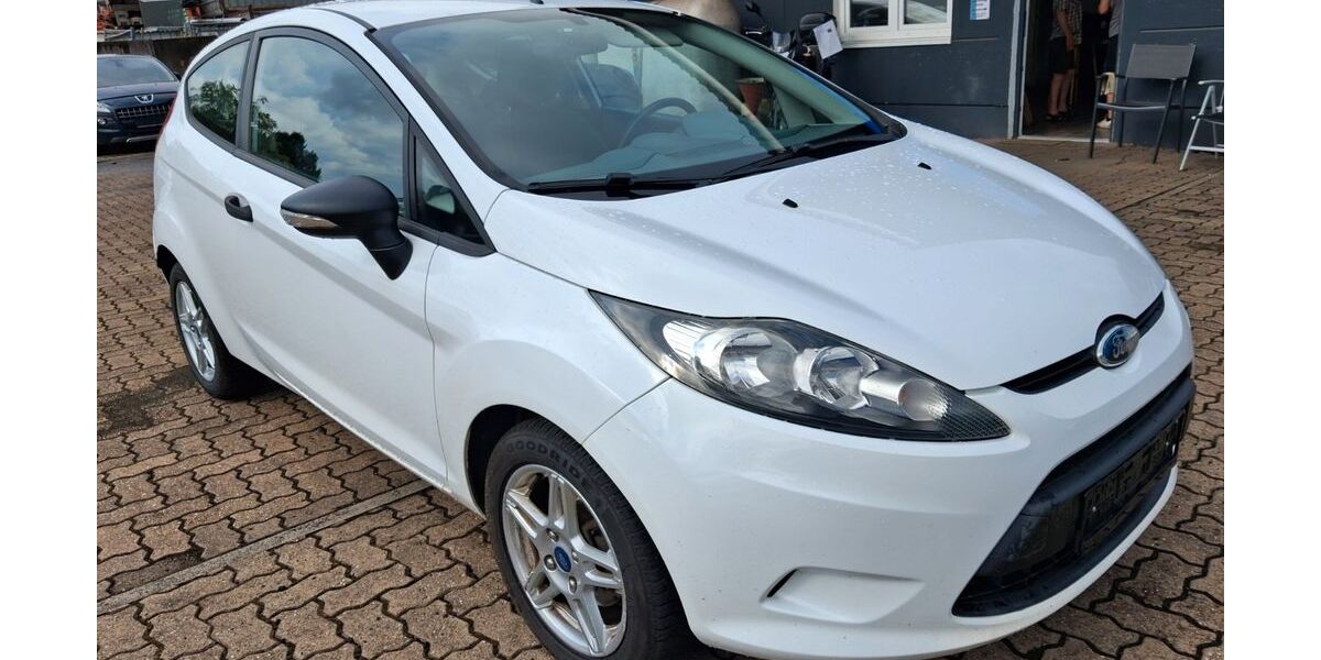 Ford Fiesta 152.000 km 1.990 &euro; Saarlouis 66740