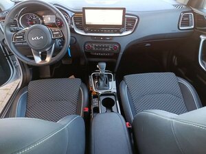 Kia XCeed 1.5 T AUTOMATIK VISION KOMFORT-PAKET 14.088 km 23.490 &euro; Höhenkirchen-Siegertsbrun 85635