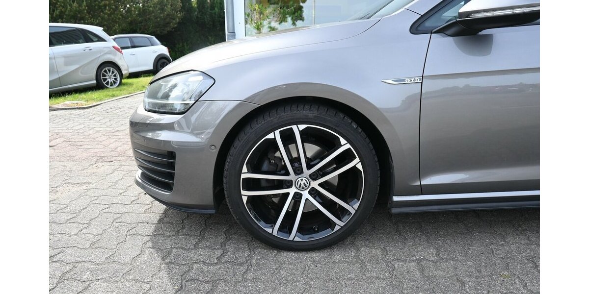 VW Golf 2.0 GTD DSG Service + TÜV + Zahnriemen neu 159.000 km 14.500 &euro; Seevetal - Hittfeld 21218