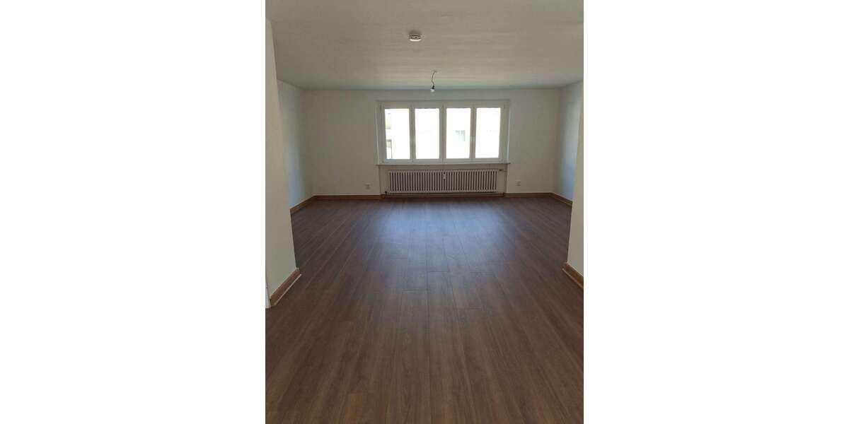 Etagenwohnung Feldkirchen-Mitterharthausen Mitterharthausen - 5 Zimmer, 114 m&sup2;, 820&euro; | Angebot:27156947