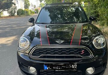 Mini Cooper SD Countryman 135.000 km 17.999 &euro; Flörsheim am Main 65439