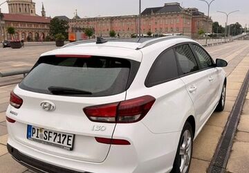 Hyundai i30 79.000 km 14.800 &euro; Potsdam 14467