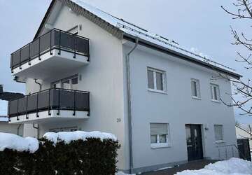 Wohnung Brilon - 3 Zimmer, 68 m&sup2;, 614&euro; | Angebot:27658430