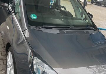 Opel Zafira Tourer 188.000 km 6.600 &euro; Frankfurt am Main 65936