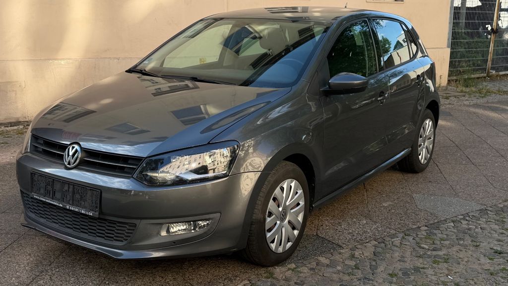 VW Polo 122.000 km 6.800 &euro; Berlin 13359
