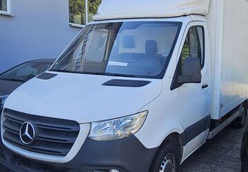Mercedes-Benz Sprinter 166.700 km 22.000 &euro; Lenting 85101