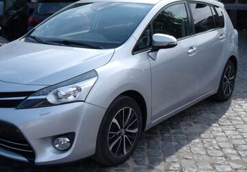 Toyota Verso 72.000 km 14.400 &euro; Lünen 44532