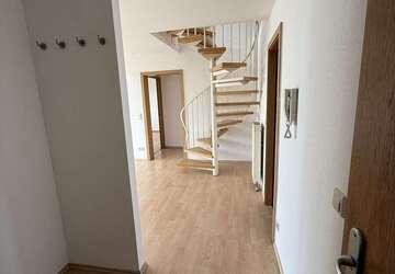 Wohnung Kirchardt - 4 Zimmer, 100 m&sup2;, 1.100&euro; | Angebot:27657749