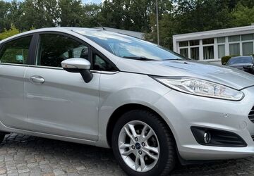 Ford Fiesta 98.700 km 7.990 &euro; Bremen 28329