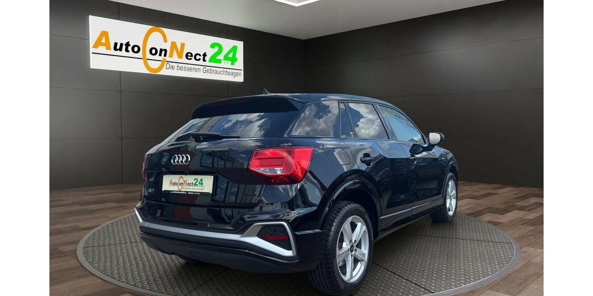 Audi Q2 35 TFSI S line *Navi/Kamera/el.HK/SHZG/LED/PDC/ 20.615 km 25.490 &euro; Bamberg 96052