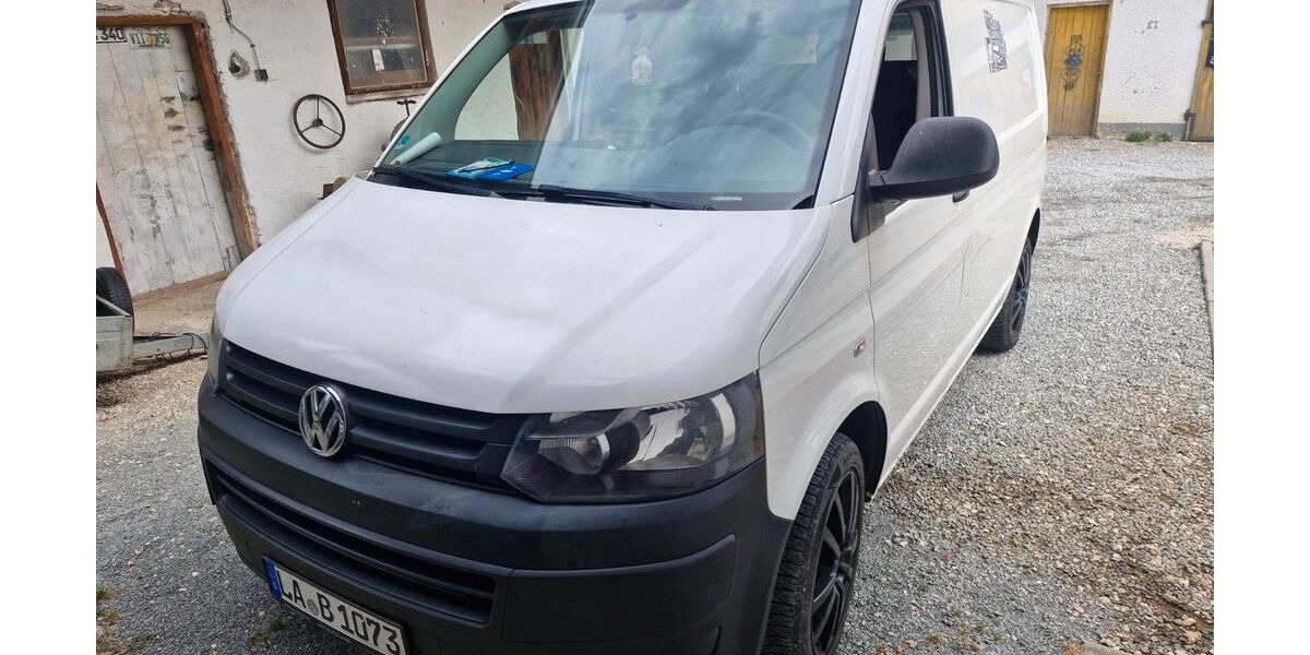 VW T5 Transporter 351.000 km 4.990 &euro; Weng 84187