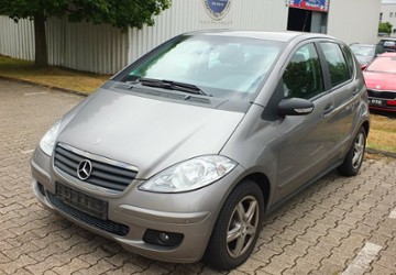 Mercedes-Benz A 150 KLIMAANLAGE PARCTRONIC orig 97.055km ! 97.055 km 5.704 &euro; Köln 50858