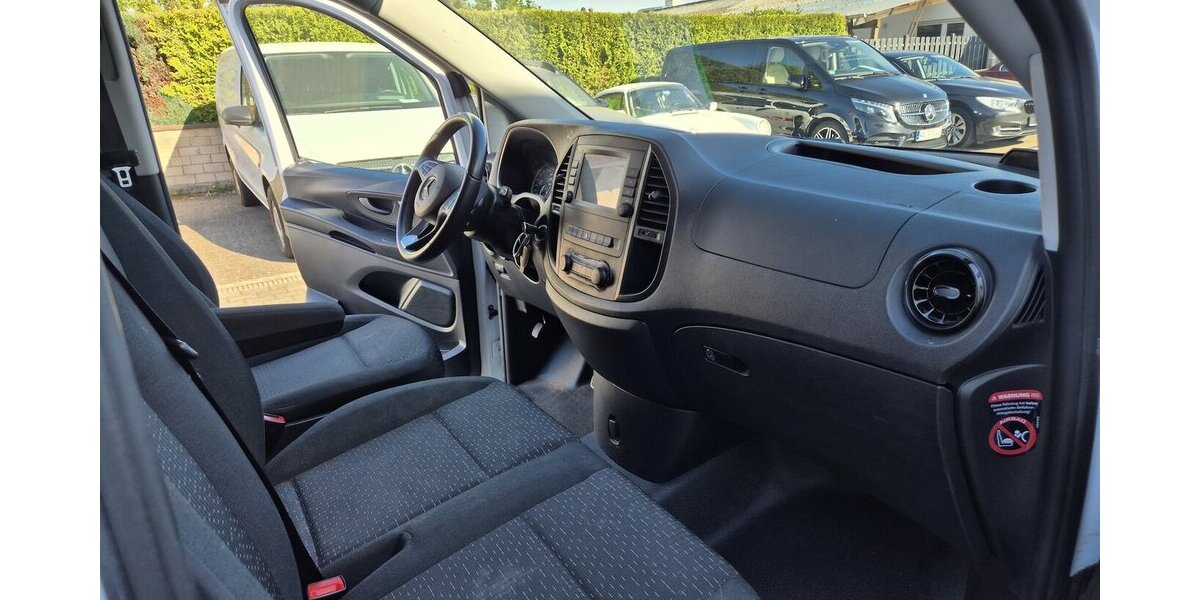 Mercedes-Benz Vito Tourer 114 CDI extralang Pro 2.te Schiebetür, 37.038 km 27.890 &euro; Rodgau 63110