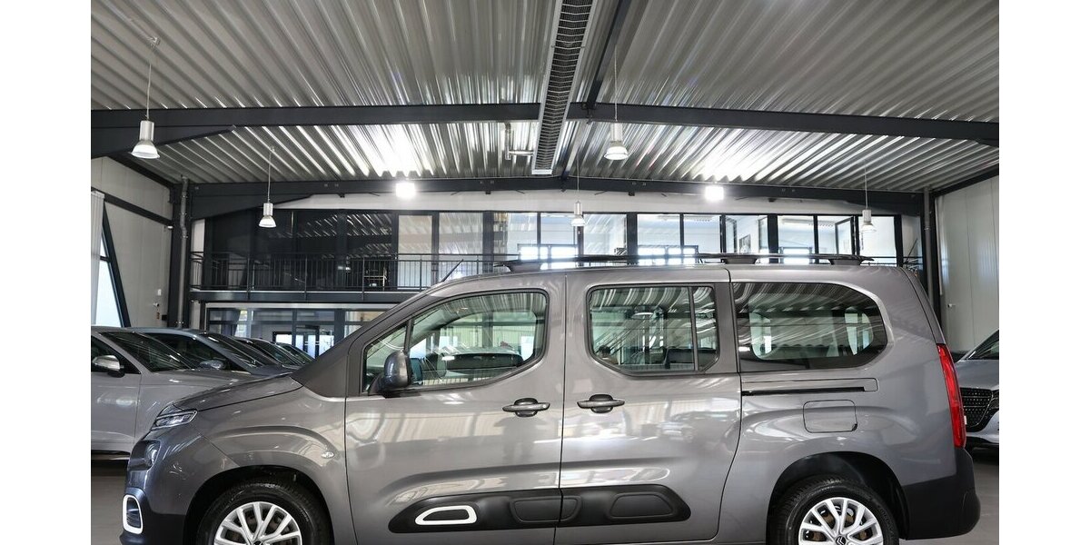 Citroen Berlingo 1.5 BLUE-HDI FEEL XL130 / 7-SITZER / 136.000 km 14.221 &euro; Hamm 59077