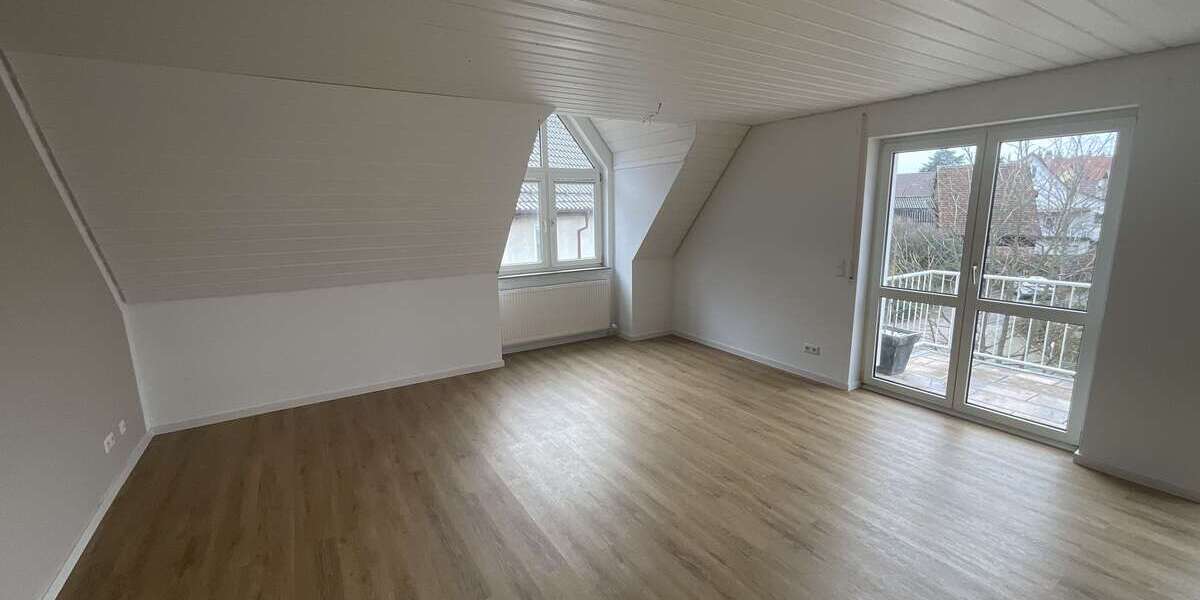 Etagenwohnung Birkenfeld - 4 Zimmer, 91 m&sup2;, 910&euro; | Angebot:27653736